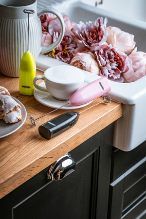 Elektryczny Spieniacz do Mleka o Niskiej Wadze Mesko MS 4493