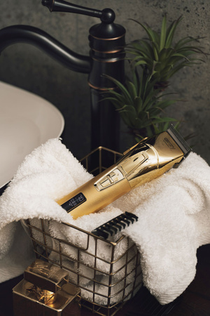 Profesjonalna Strzyżarka do Włosów z Wyświetlaczem LCD Camry CR 2835