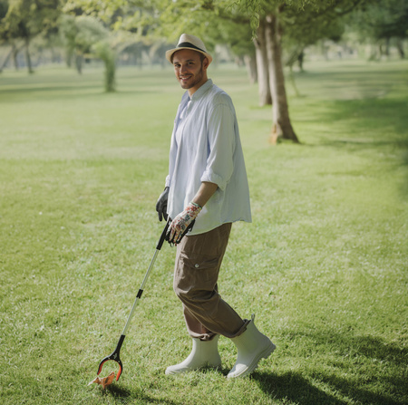 Chwytak Ręczny Składany Adler AD6804 - Ergonomiczny, Wysoka Wytrzymałość