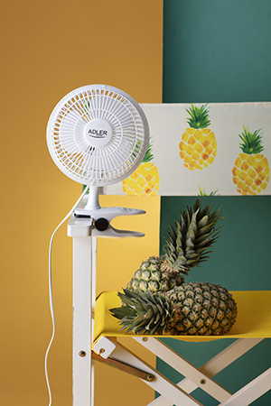 Elegancki Wentylator Clip-On + Podstawa 15 cm - Cichy i Kompaktowy, Adler AD 7317