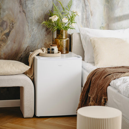 Lodówka podblatowa hotelowa pojemność 58L chłodziarka biała Adler AD 8097w