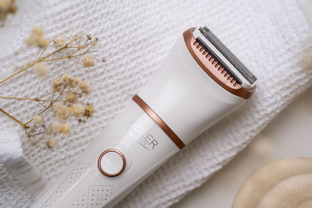 Golarka Damska Adler - Lekka i Ergonomiczna z Precyzyjnym Cięciem AD 2941