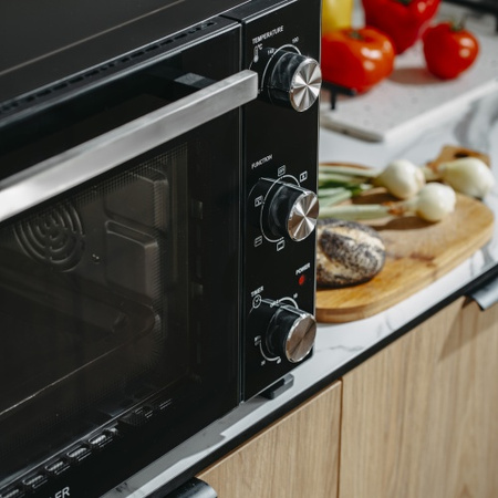 Piekarnik elektryczny 48L z rożnem, konwekcją i oświetleniem – Adler AD 6026