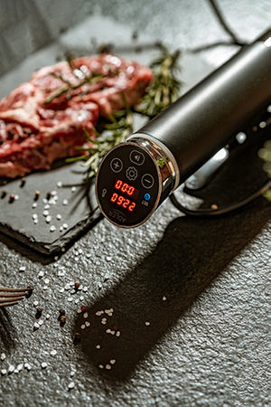 Sous Vide Wolnowar 6415 z Precyzyjną Regulacją i Energooszczędną Funkcją Adler (SKU: AD 6415)
