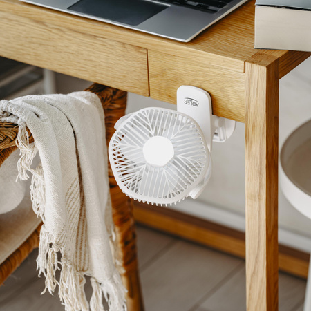 Wentylator akumulatorowy z oświetleniem LED i klipsem Adler AD 7335 AD7335