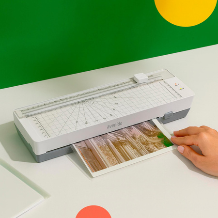 Laminator A3 i A4 z trymerem, 170W, szybkie nagrzewanie Avenido AV 1043