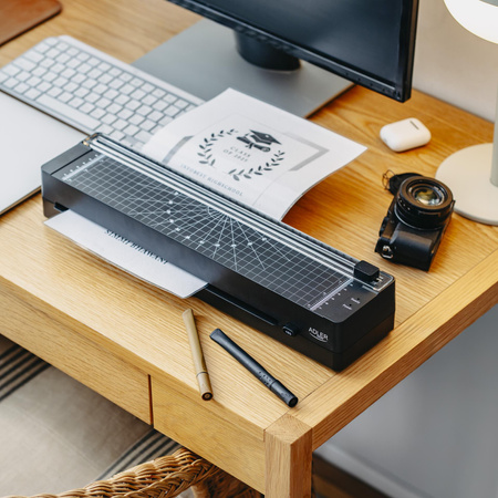 Laminator A3 i A4 z trymerem, 170W, szybkie nagrzewanie Adler AD 1042b