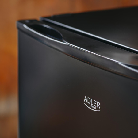 Lodówka podblatowa hotelowa pojemność 58L chłodziarka i zamrażarka czarna Adler AD 8097b